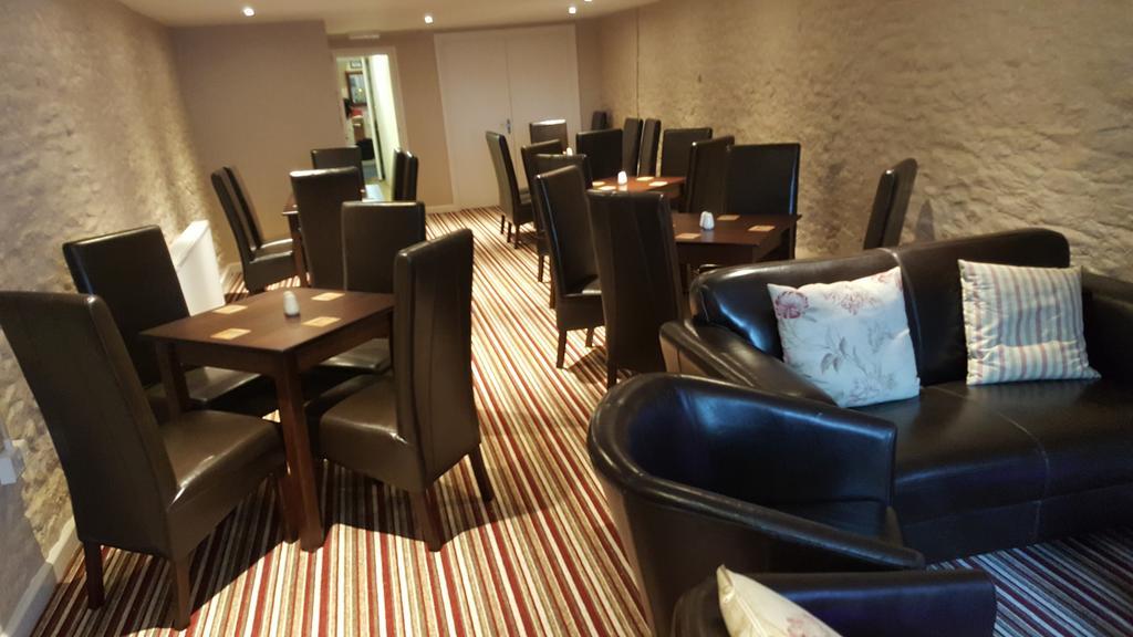 The Dolphin Hotel Wincanton Eksteriør bilde