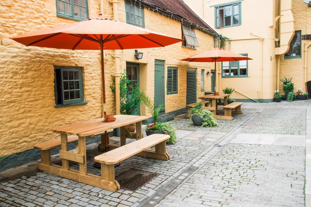 The Dolphin Hotel Wincanton Eksteriør bilde