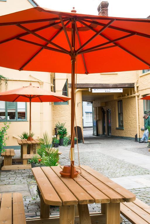 The Dolphin Hotel Wincanton Eksteriør bilde