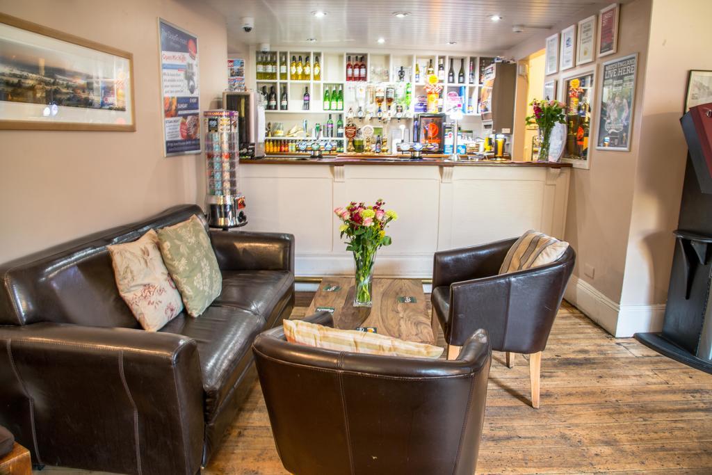 The Dolphin Hotel Wincanton Eksteriør bilde